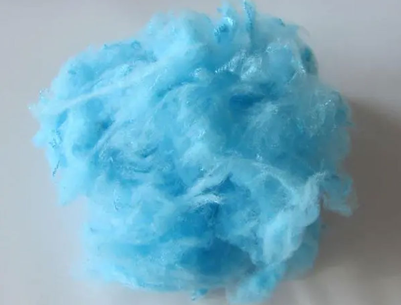 تولید انواع الیاف پلی استر هالو و سالید